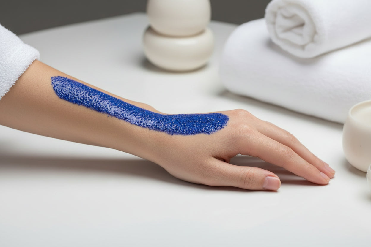 Nila Brightening Scrub